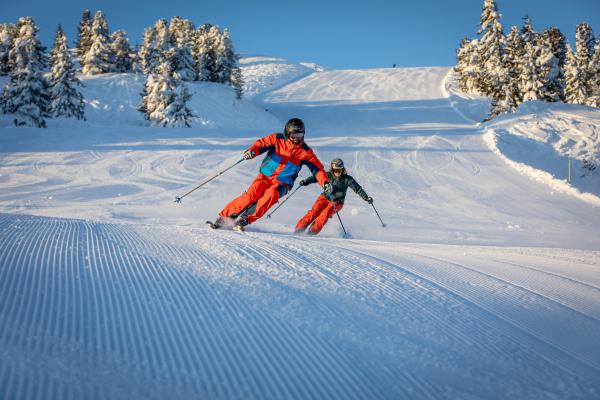 Skifahrer Hochzillertal Winter Tirol